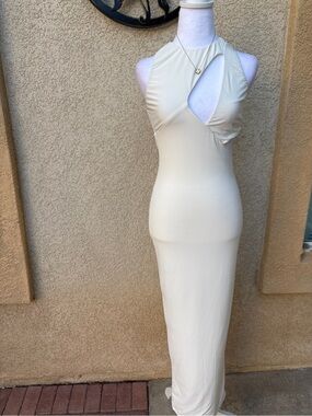 Win Win Cream White Cutout Halter Fitted Maxi Dress Bodycon Going Out Formal